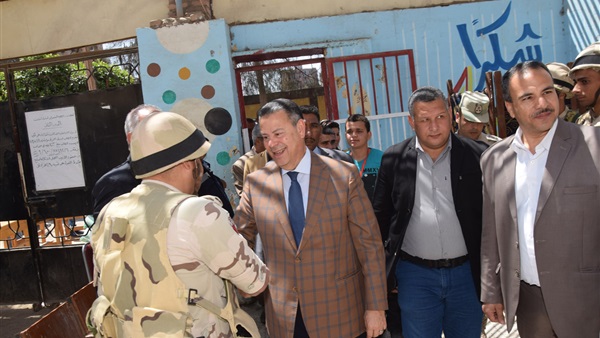 محافظ بني سويف يتابع