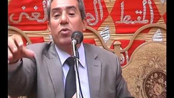 الإعلامي علي عبد