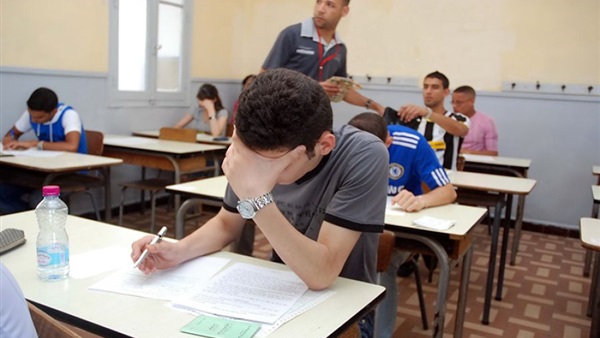 امتحانات الدبلومات