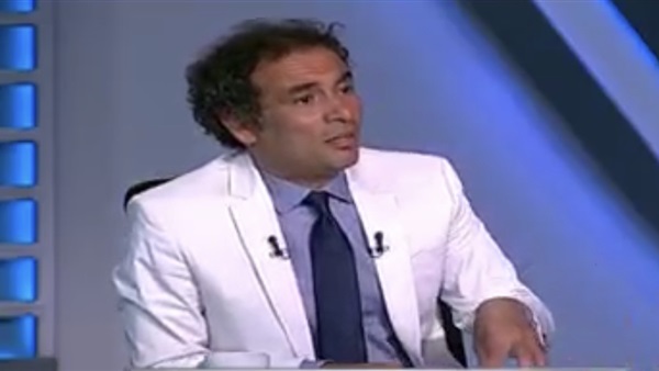 عمرو حمزاوي