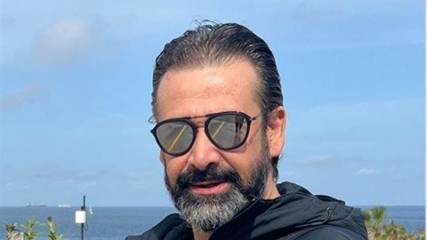 كريم عبد العزيز