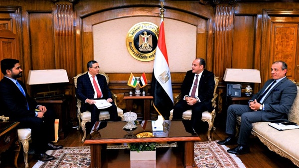 وزير التجارة