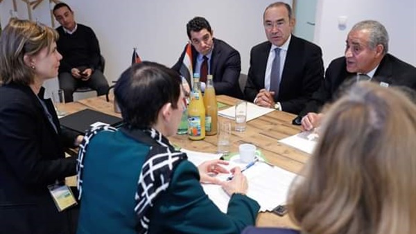 وزير التموين