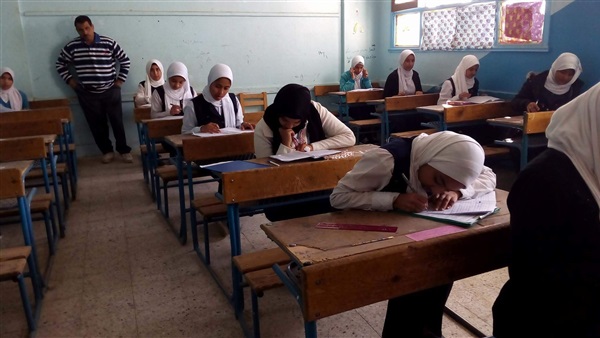 امتحانات الصف الثالث