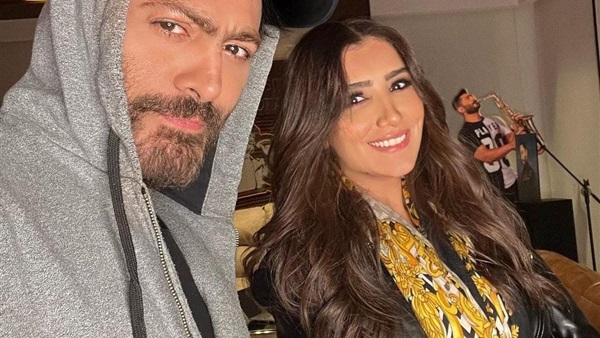 تامر حسني يشارك