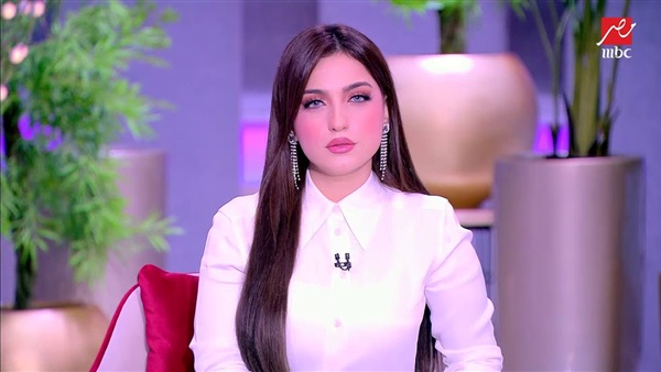 ياسمين عز