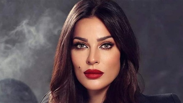 نادين نجيم