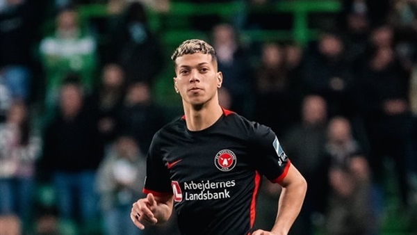 إمام عاشور لاعب ميتلاند