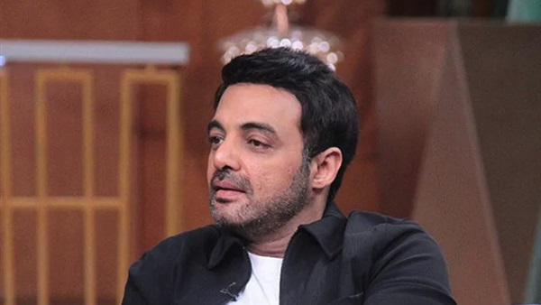 عمرو محمود ياسين