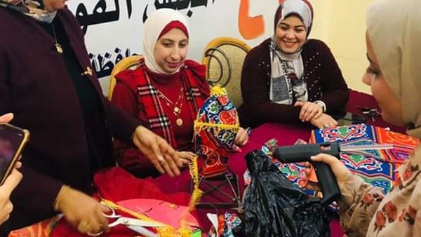 قومي المرأة في كفر