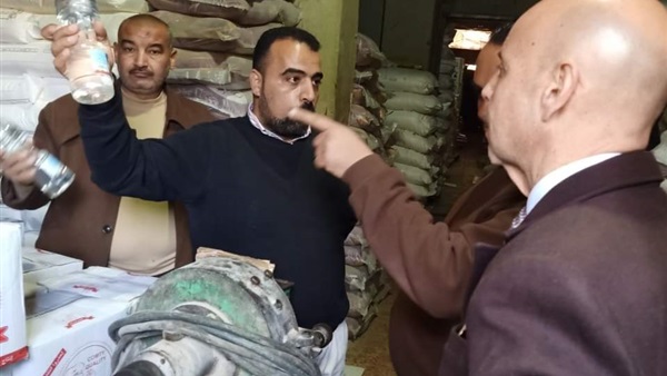 ضبط مخازن مواد غذائية