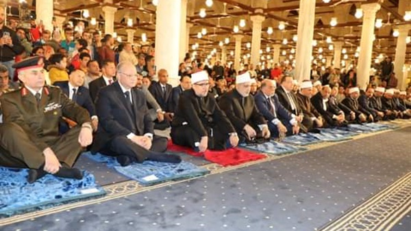 محافظ القاهرة يشهد