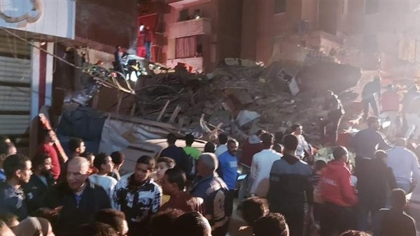 انهيار عقار غرب الإسكندرية