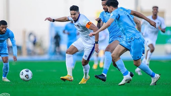 الباطن يفوز على الهلال