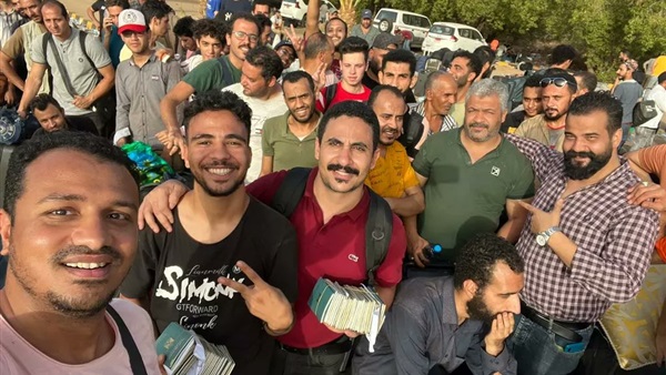وزيرة الهجرة تقدم