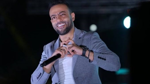 تامر عاشور