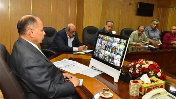 محافظ أسيوط