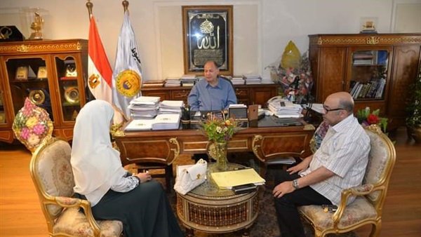 محافظ أسيوط