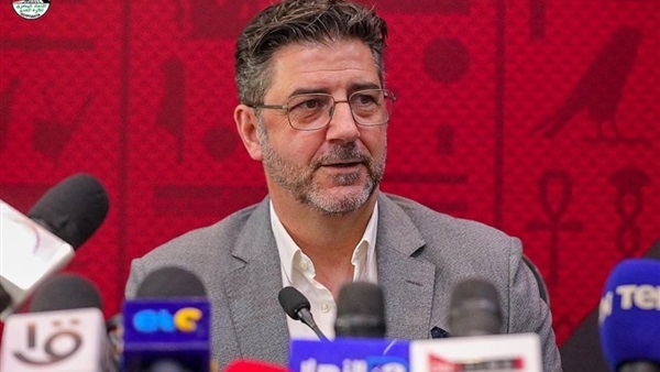 فيتوريا المدير الفني
