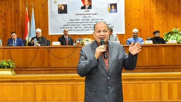 محافظ أسيوط