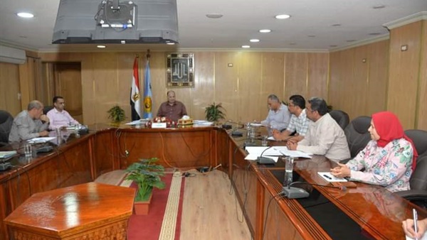 محافظ أسيوط