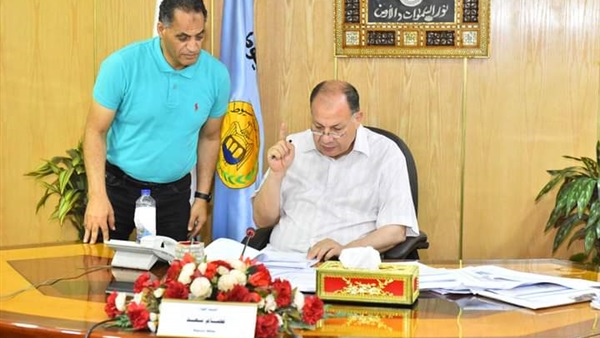 محافظ أسيوط