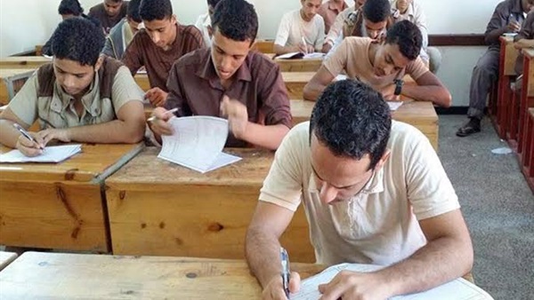 امتحانات الدبلومات