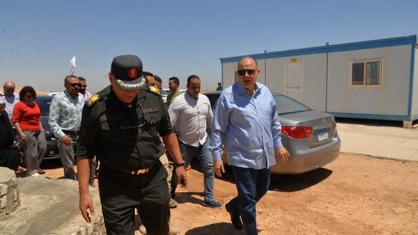 محافظ أسيوط يتفقد