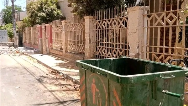صناديق قمامة