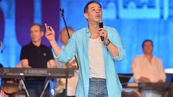 مدحت صالح في مهرجان
