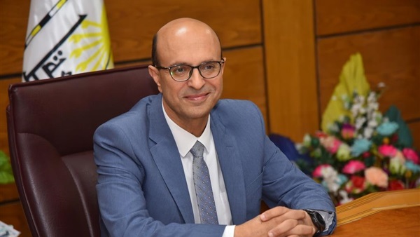 رئيس جامعة أسيوط