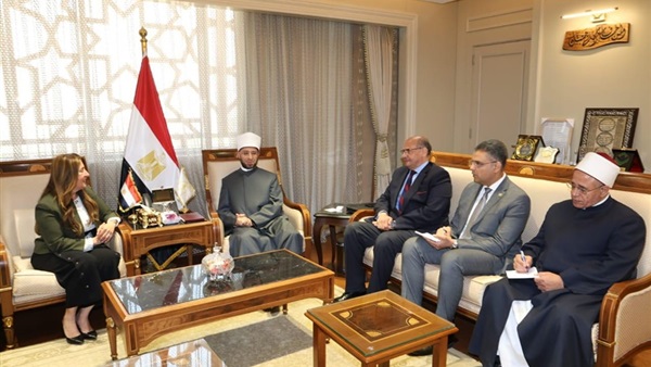 جانب من استقبال السفيرة