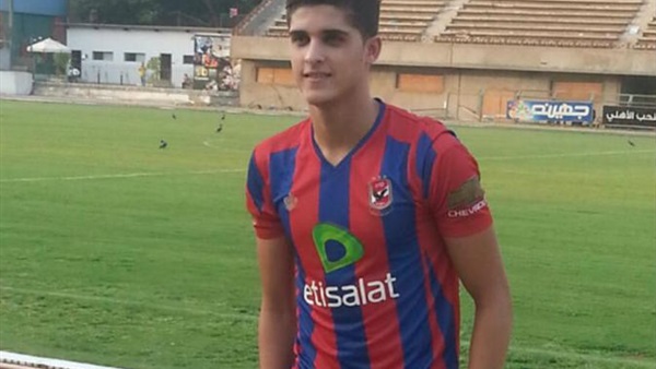 اللاعب أحمد الشيخ