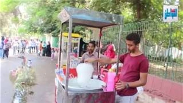 مظاهر الاحتفال بحديقة