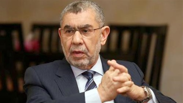 الدكتور أحمد العزبي