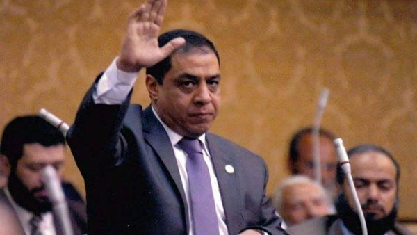 حسني حافظ، عضو مجلس