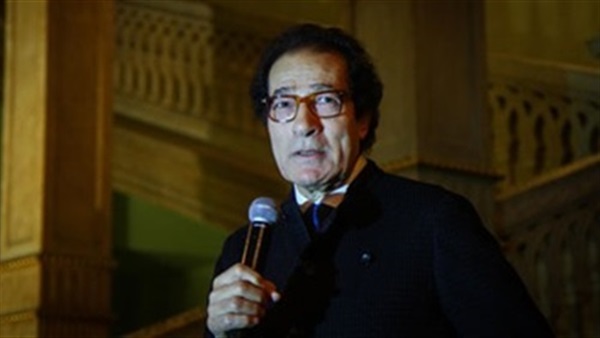 الفنان فاروق حسني