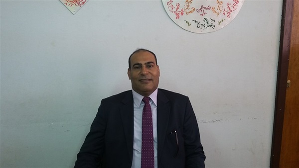 الدكتور عبد القادر