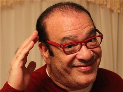 نجوم على قيد الحياة