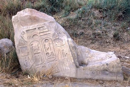 ممنوع دخول الأهالي