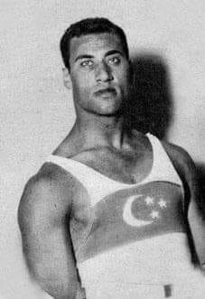 أنور مصباح