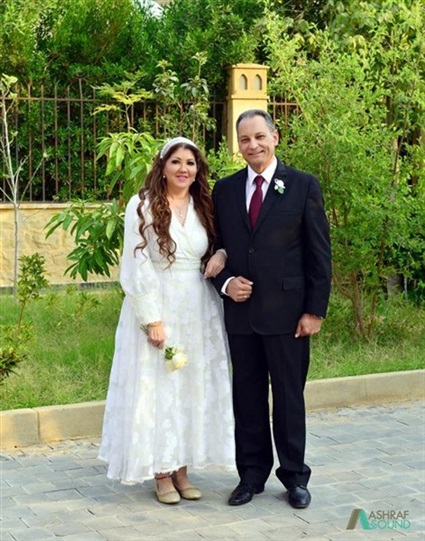رولا خرسا وزوجها