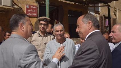فيديو وصور.. بوابة