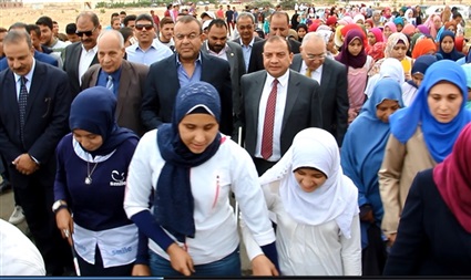 فيديو وصور.. بوابة