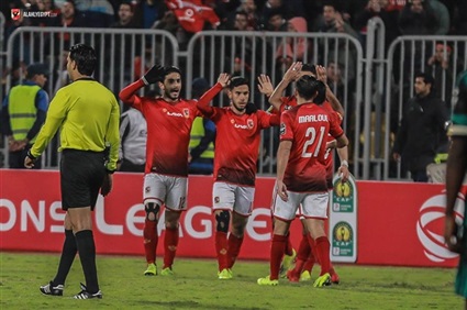 5 عوامل تدعم الأهلي