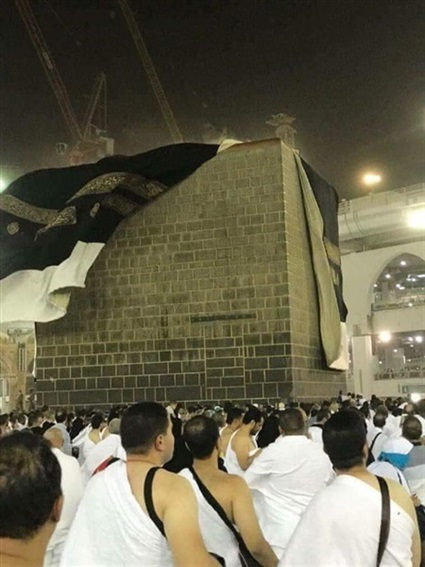 أستار الكعبة